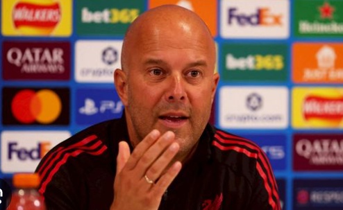 ข่าวเด่นวันนี้: วันพุธ ที่ 17 กันยายน 2568 ; สล็อตเซ็งวงการเสพแค่พาดหัวหงส์ซื้อ 450 ลป.